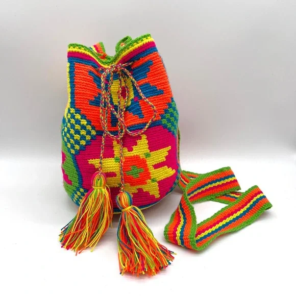 WAYUU MOCHILA Columbian Woven Bag Womens Small Crochet Tassel Boho Crossbody - Picture 2 of 9